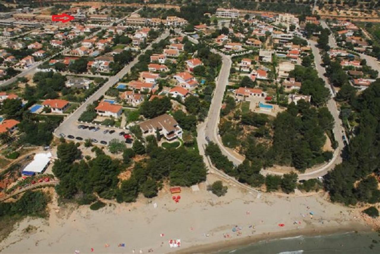 Llevant 3 L'Ampolla Bagian luar foto